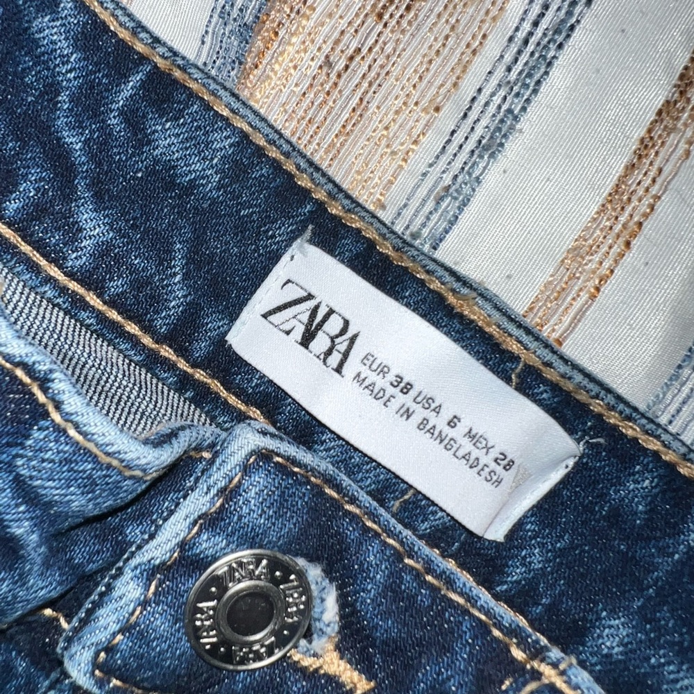 Zara short shorts size 6